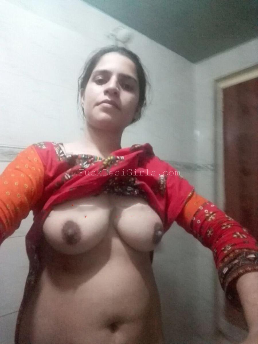 Pakistani Wife Nude On Video Call Showing Big Boobs Fuckdesigirls FuckDesiGirls
